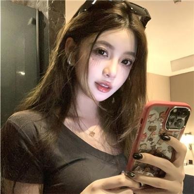 早上下班的女人